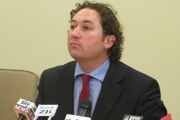 Aaron-Gilmore-national-6_w452